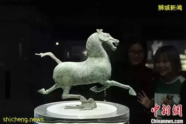 新加坡中國文化中心爲您推介“馬踏飛燕”銅奔馬