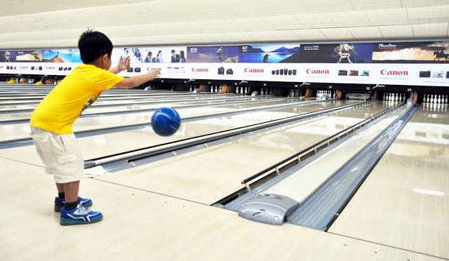收藏!新加坡這11家保齡球館,最低只需$2新幣,太值了
