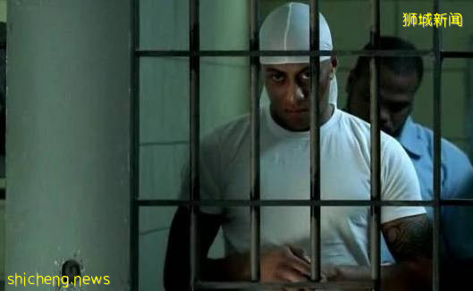 新加坡监狱内爆发斗殴,伤人者鞭刑+6年刑期!狱内实拍曝光