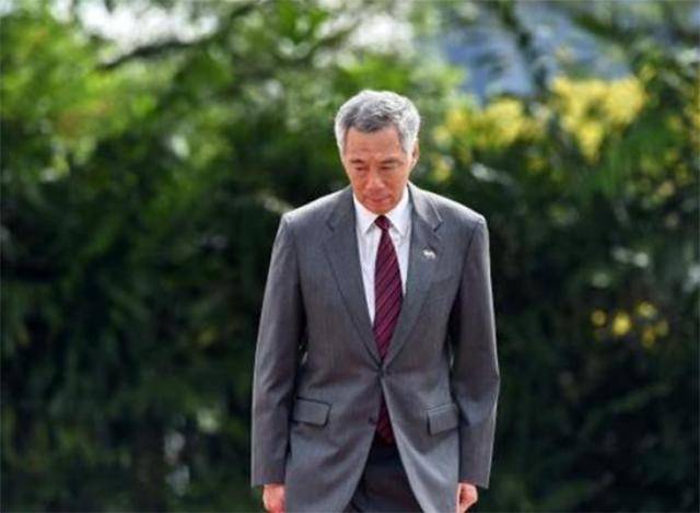 李光耀7次改遗嘱背后,李显龙三兄妹内斗源头:如何处理父亲故居