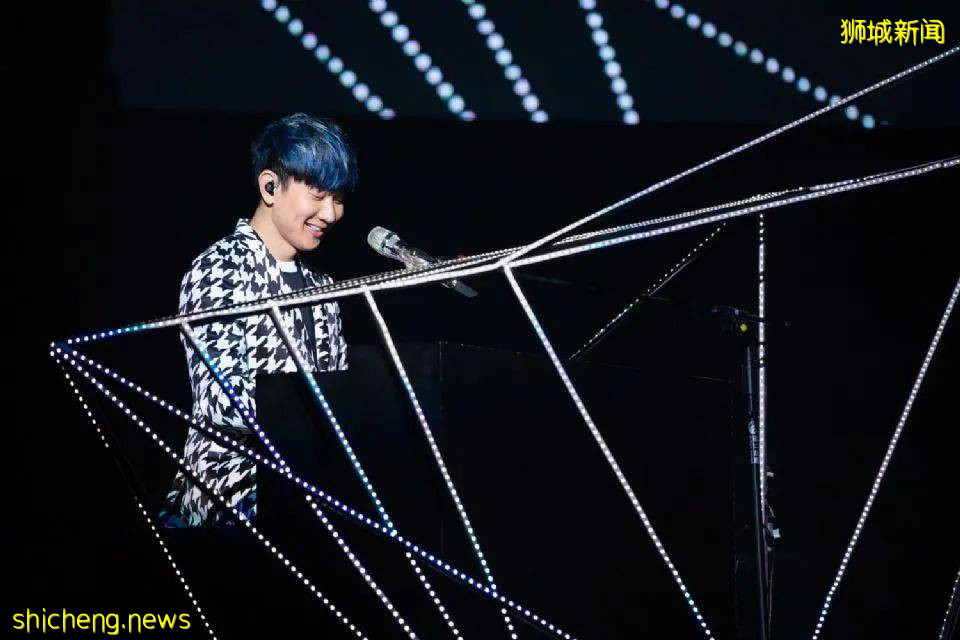 細節曝光！林俊傑在新加坡的千人演唱會將滿座、不需1米安全距離