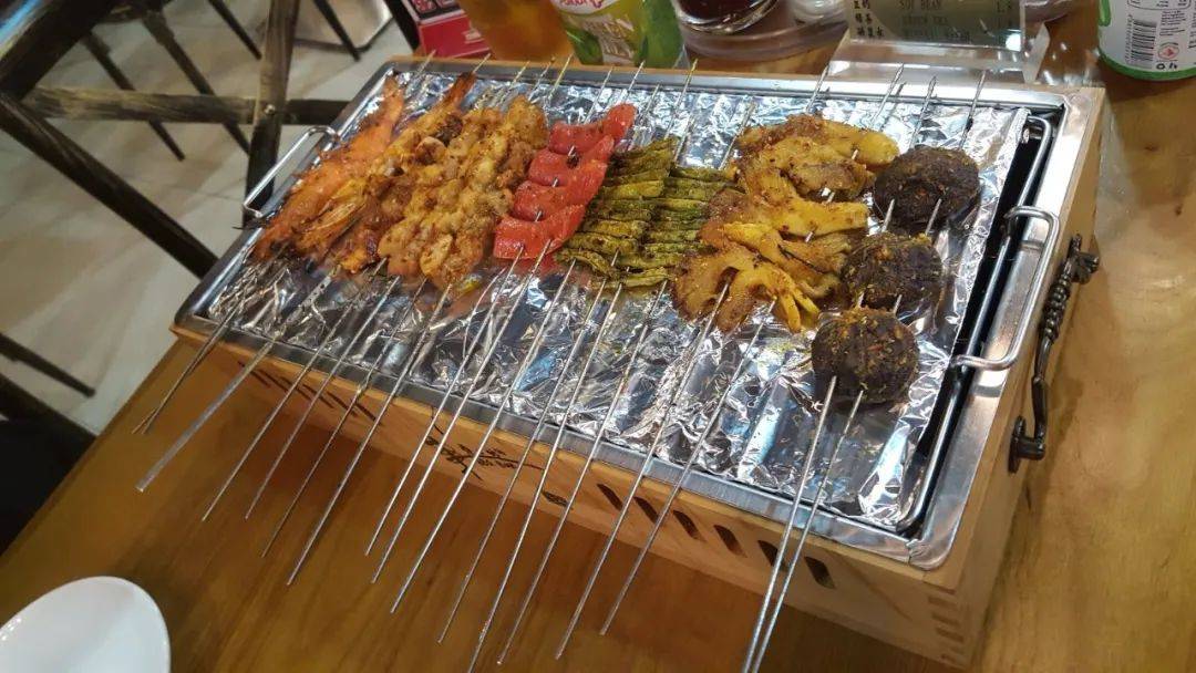 夜宵聚會去哪裏？盤點新加坡最好的中式燒烤餐廳