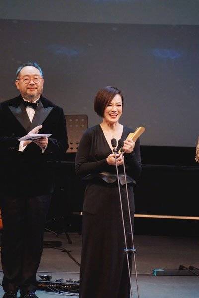 杨雁雁中国夺影后