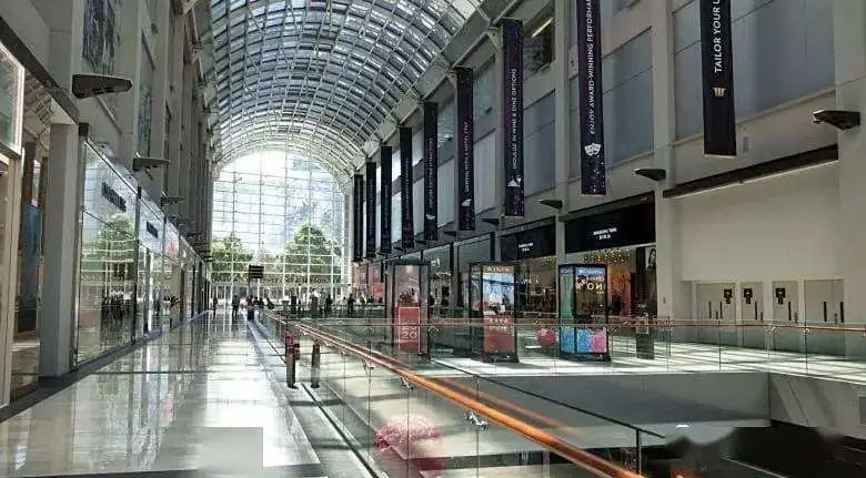 疫情持续爆发+经济极速下跌，双重打击下的新加坡各行各业现在怎么样了