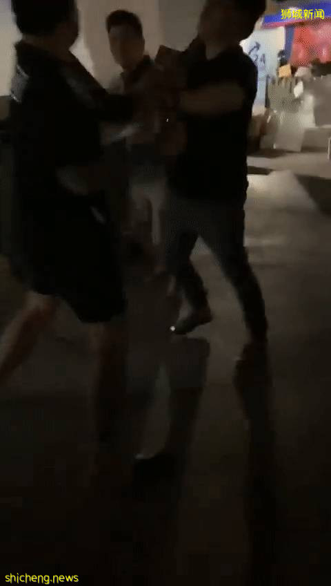 3人在新加坡打架，打輸了坐牢罰款，打贏的呢