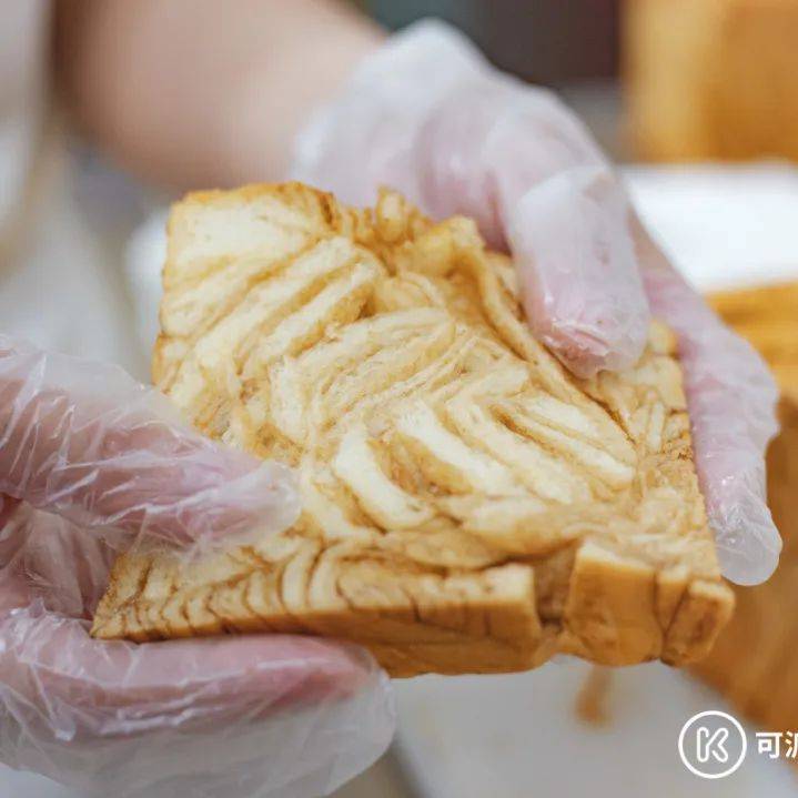 新店開業,老板再加贈送100份!吐司界的愛馬仕新加坡也有了