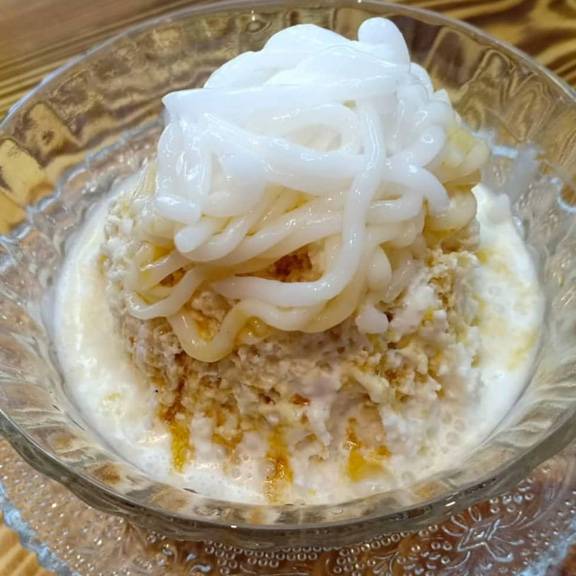 好吃又不貴！飯後必須來一發！新加坡傳統甜品大盤點！楊枝甘露，芝麻糊，芒果冰我來了