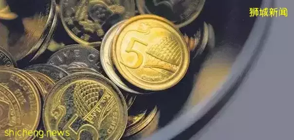 物價飙升!20年第一次,跟兩元店說再見!新加坡買車車牌就要近50萬人民幣