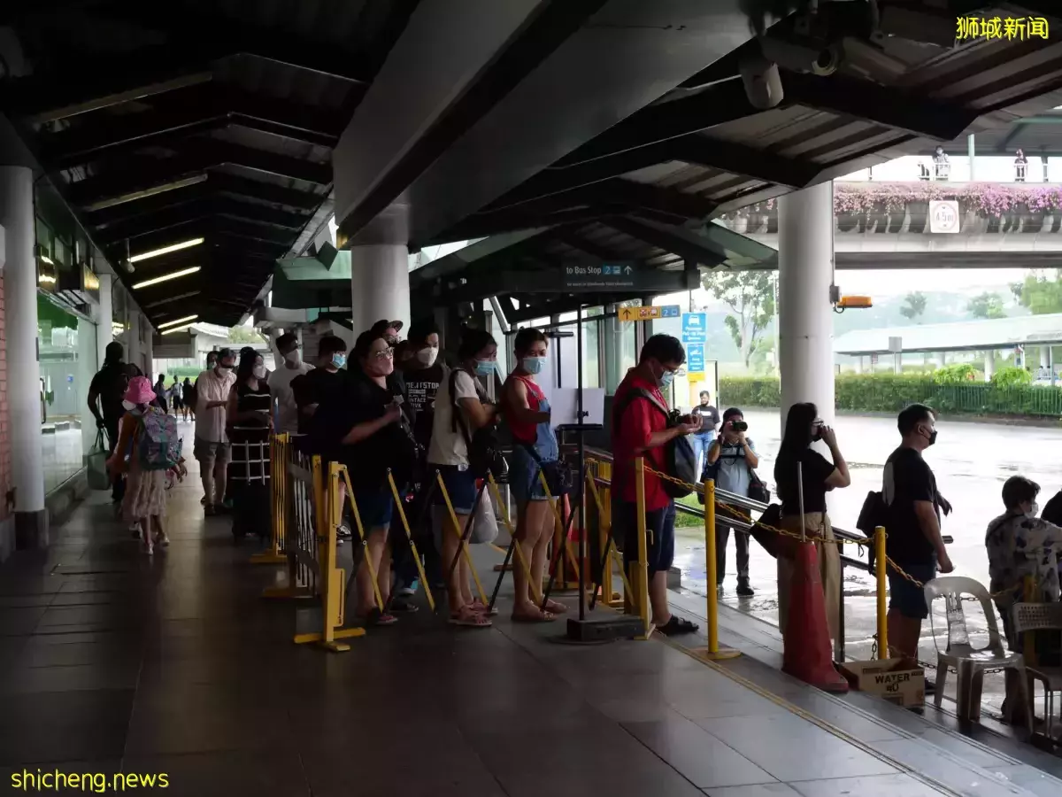 跨境巴士重启克兰芝地铁站再现人气 商家：开心顾客回来  