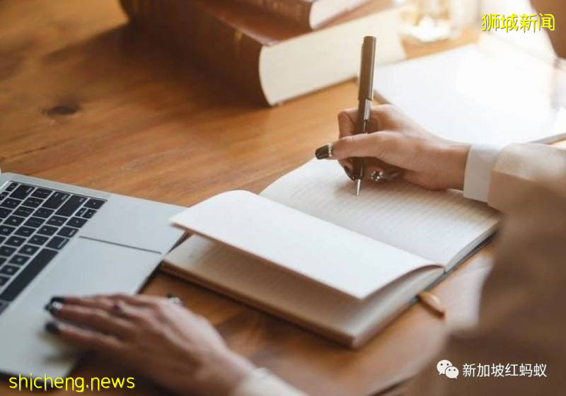 新加坡職業婦女周一至周五下班後,帶娃時間比丈夫多出一倍!