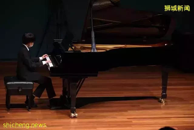 “新加坡青少年音樂會”榮耀的背後離不開刻苦和努力