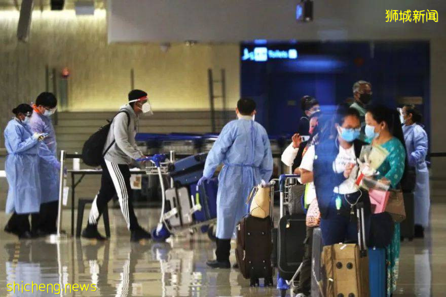 樟宜机场加强防疫,来自高危地区和国家的乘客将使用不同的登机区域、入境大厅、行李传送带和洗手间