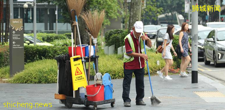李显龙总理晒小贩中心美食,提醒“以后吃饭会多付点钱”