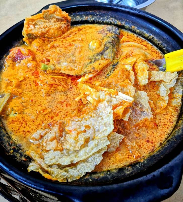 新山阿福街著名金龙咖喱鱼头,新加坡开卖!以前排队一小时,现在方便宅家吃