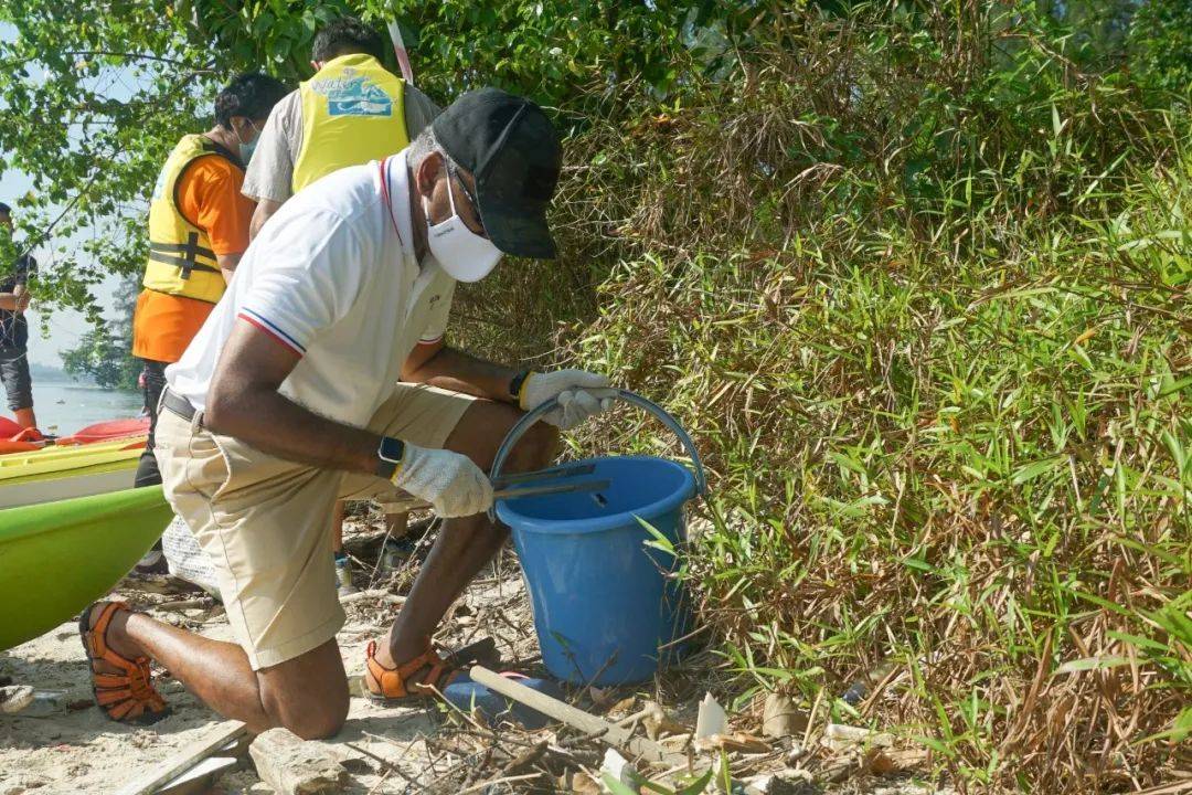 新加坡一天全島沒有清潔工，竟變成了這幅鬼樣子
