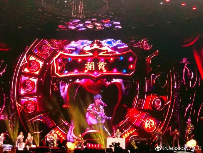 周杰伦喊话请粉丝吃饭，新加坡全岛开启偶遇模式！