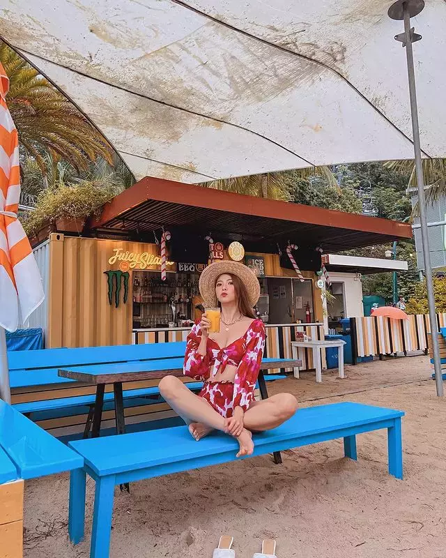 不用出国!圣淘沙Sand Bar沙滩酒吧🍺面朝大海,迷人海景+浪漫夜景让你放松一下🙌