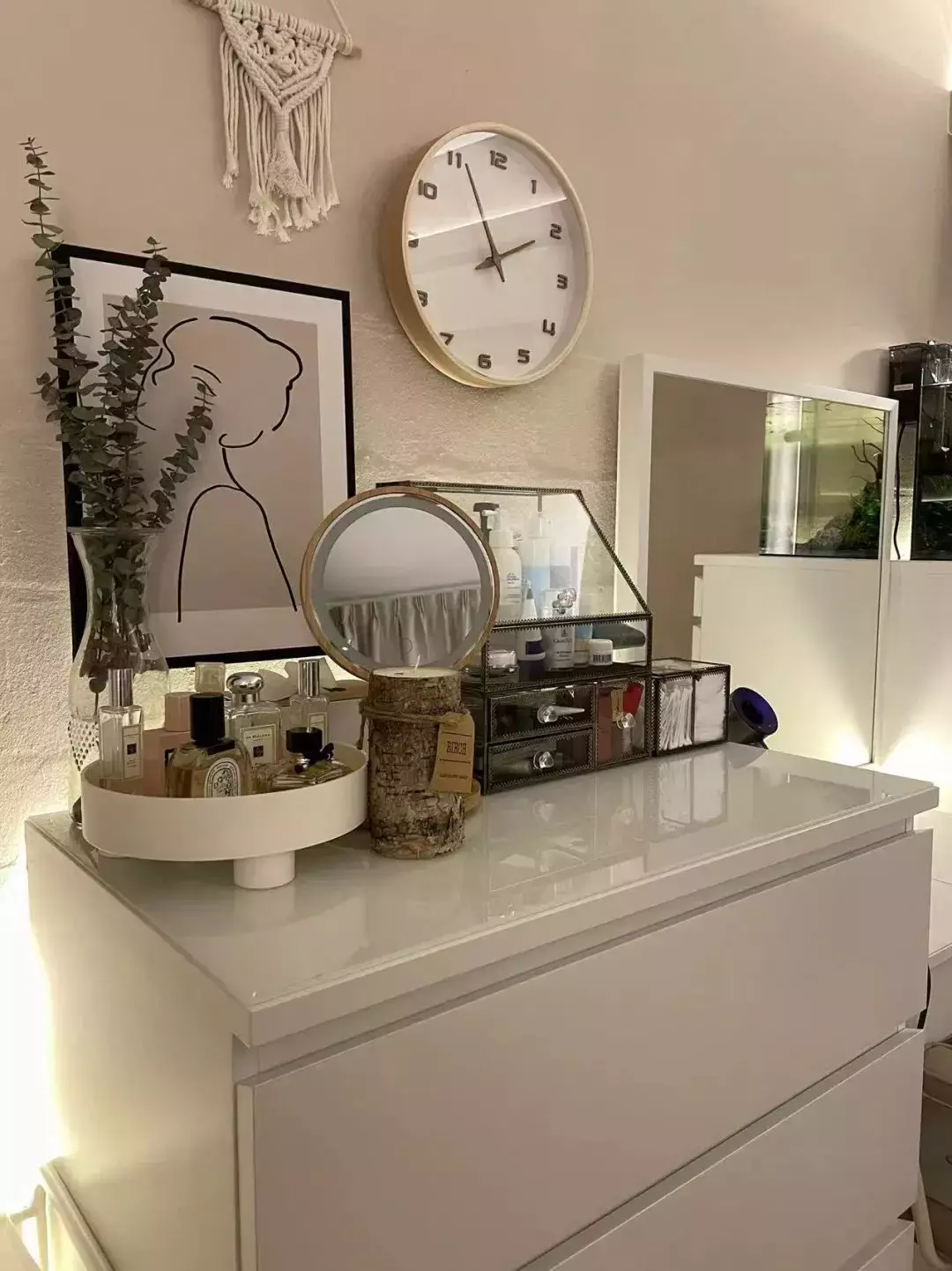 新加坡小夫妻最強出租房改造!變身ins風小家,猜猜花了多少錢