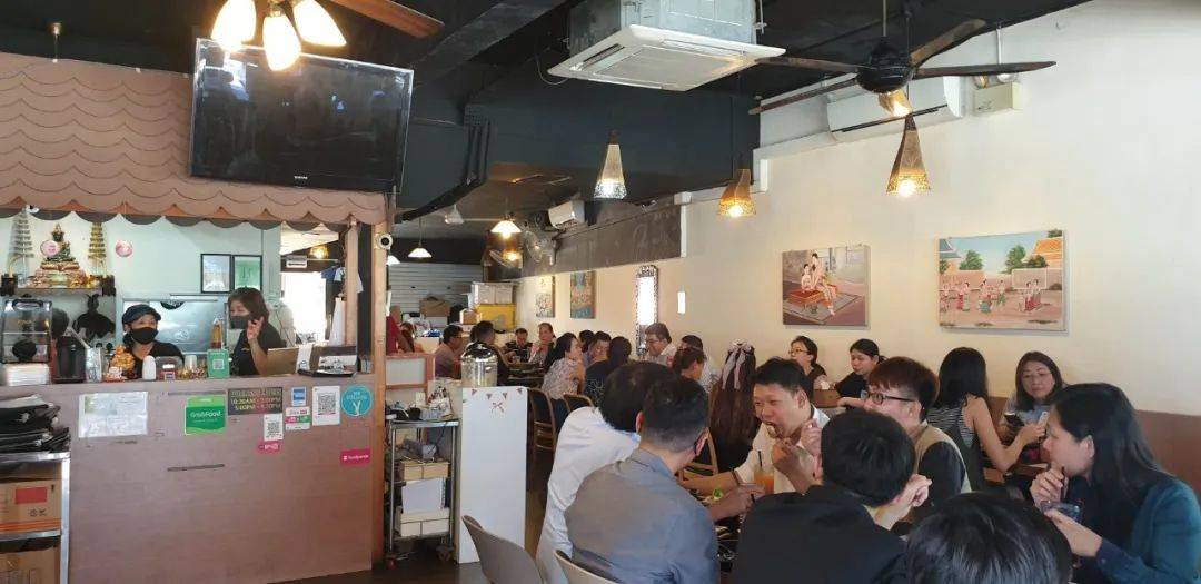 新加坡這家泰國餐館居然有100多種泰式料理@暹羅村!酸酸甜甜的口味嗨翻你的味蕾