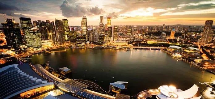 奉行“亲商”令新加坡成投资热土
