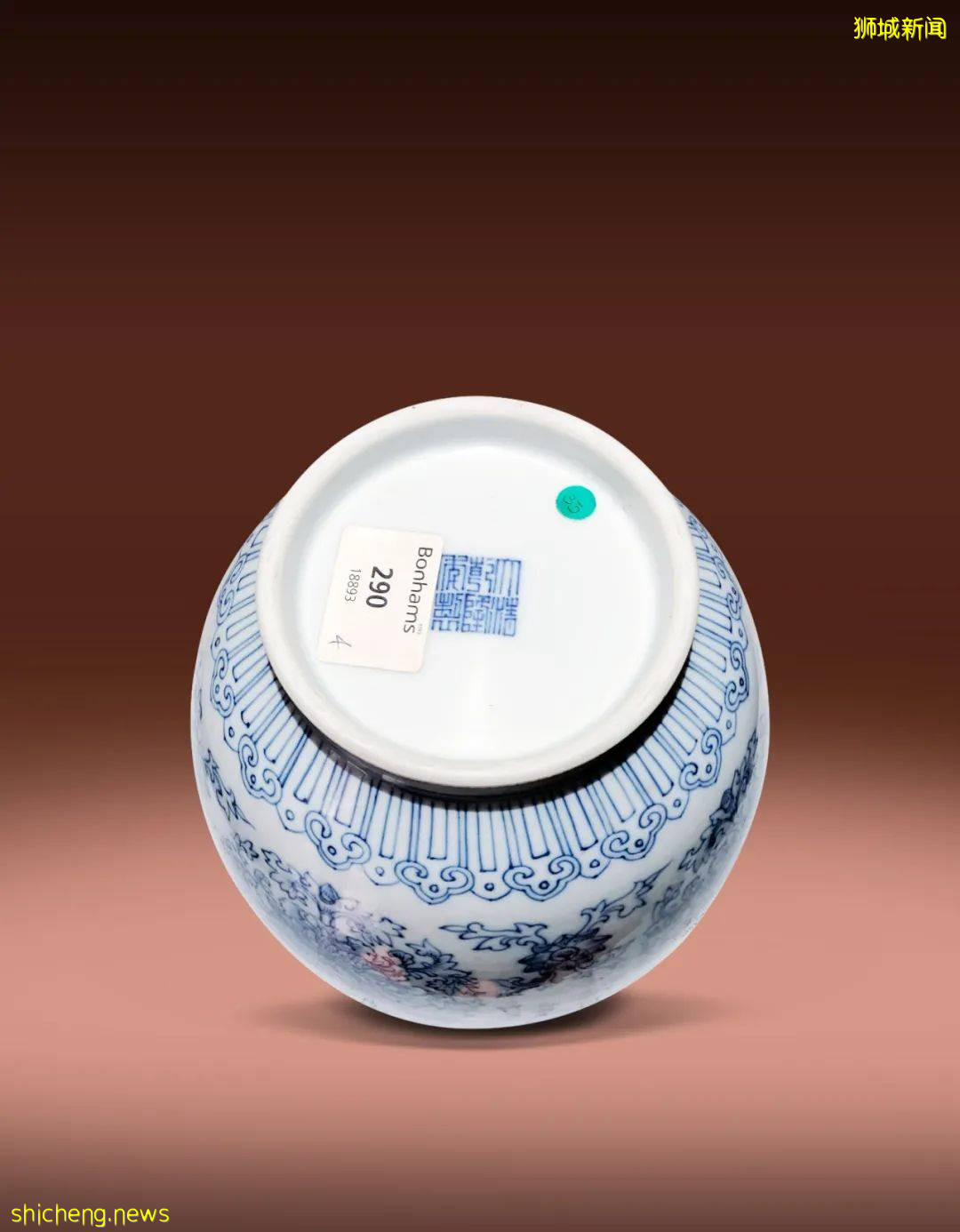 海外珍藏青瓷、建盞等瓷中奇葩荟聚獅城,新加坡國際必買好物清單