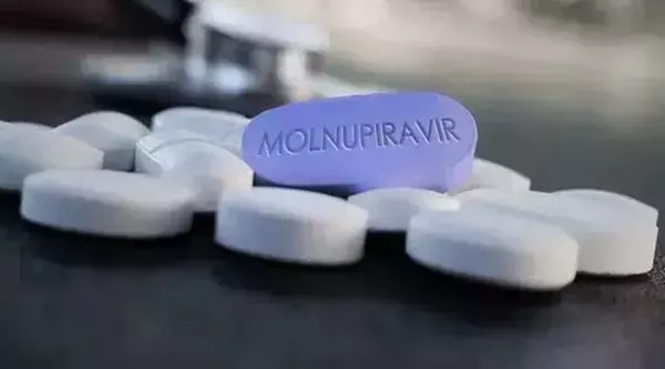 輝瑞口服藥在美獲批！法國首宣布取消默克訂單，新加坡呢