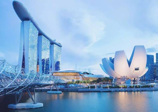 新加坡公司多久進行一次年審？報一次稅