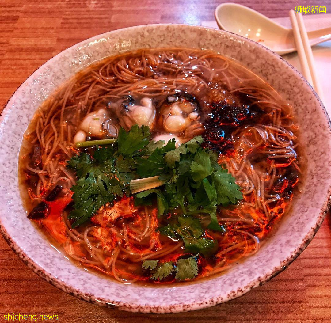 五只小熊平價台式料理店🤤 菜品只從S$3起跳!超大雞排、鹵肉飯、台式便當🍱 食物選擇非常多