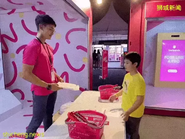 新加坡最大夜間狂歡節,美食、音樂、遊樂場、塗鴉、燈光秀