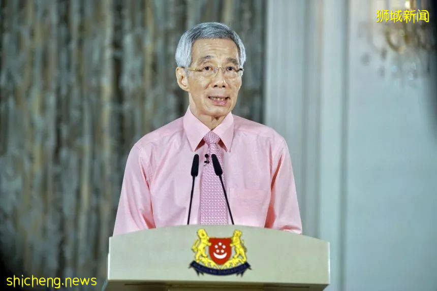 李顯龍表示，新加坡將逐步收緊外國人就業政策