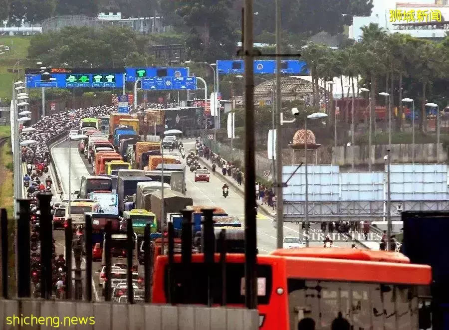 下周起,入境新加坡4大变化:确诊免费治!新马全通关可开车!专家解释中国疫情几时结束