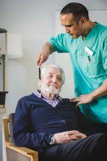 揭秘新加坡請“男傭”的那些事兒～業內人士勸：別請