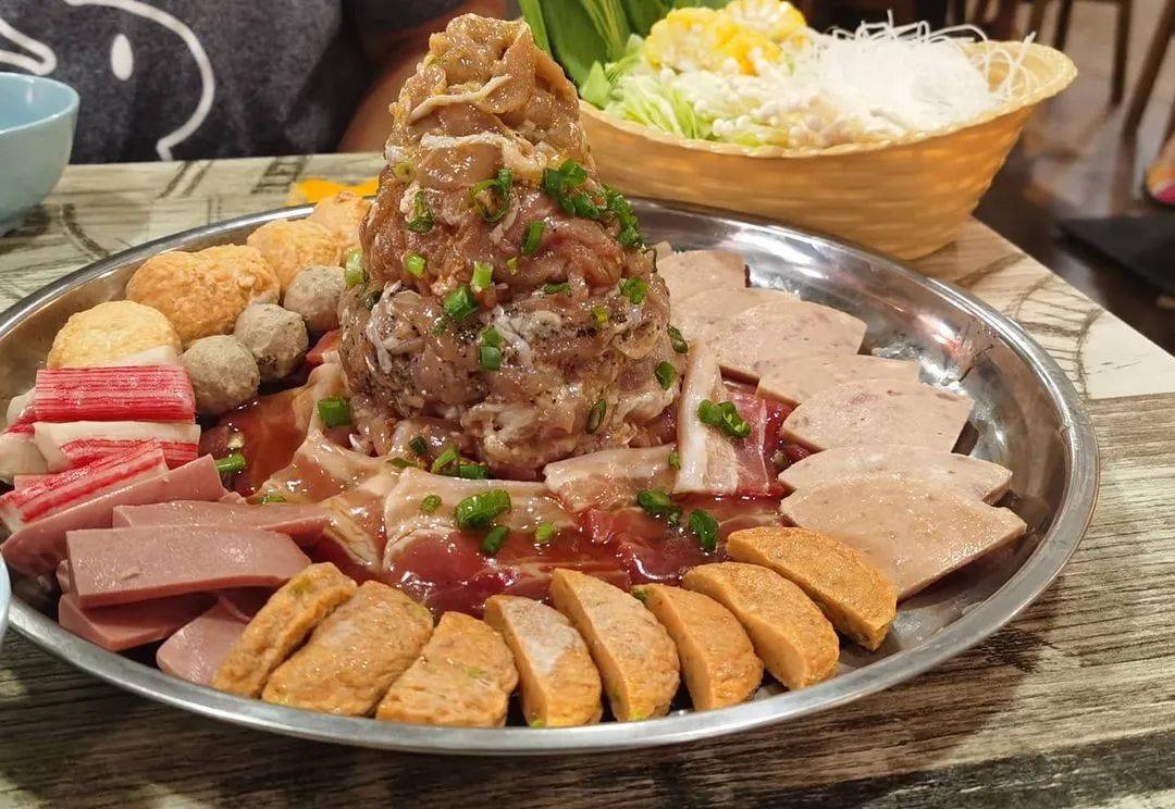 狮城MRT美食 宏茂桥隐藏美食合集,烤肉、日料、泰餐,周末逛吃路线get