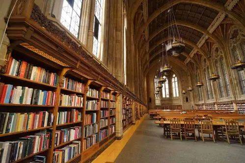 【新加坡留学】双学位/双专业到底有啥不同?你更适合就读哪一个