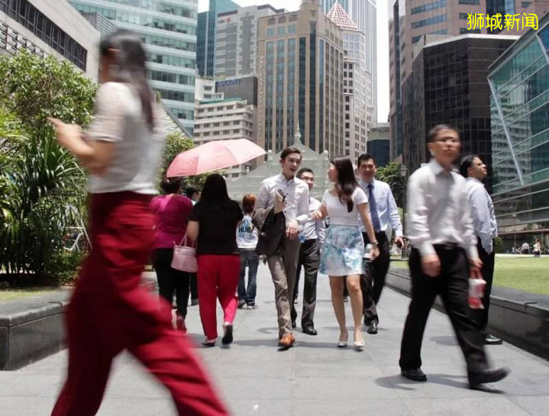 “來新加坡5年，因爲疫情，我被裁員了！回國還是留下？”