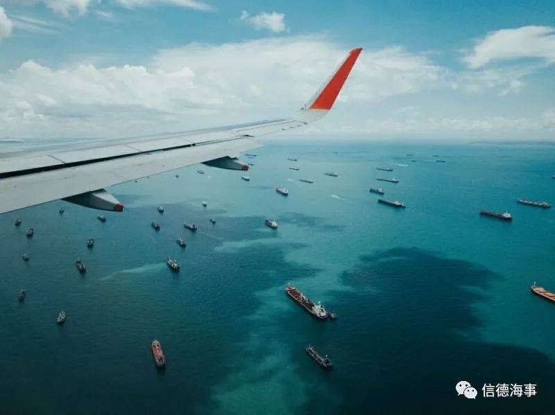 新加坡港也堵了，關系“硬”的可能進港更快一些