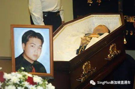 新加坡應該明白，在這件事上中國絕不會讓步