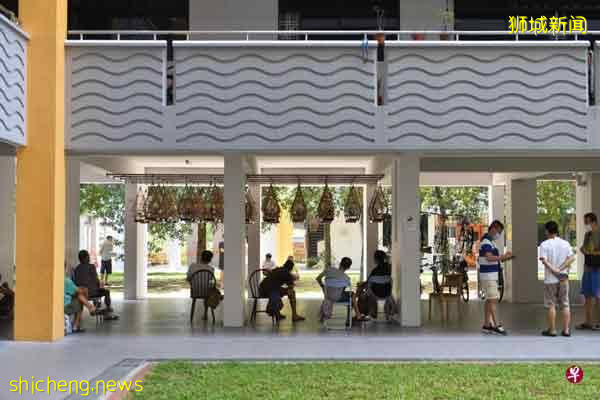 狮城组屋赏鸟聚集 爱鸟叔成过街老鼠