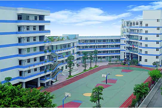新加坡学校竟然可以鞭打学生！但是这位家长为何因为这件事报了警