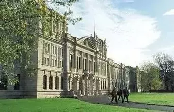 【新加坡留學】新加坡哪些院校受中國教育部認可，畢業後可做學曆學位認證