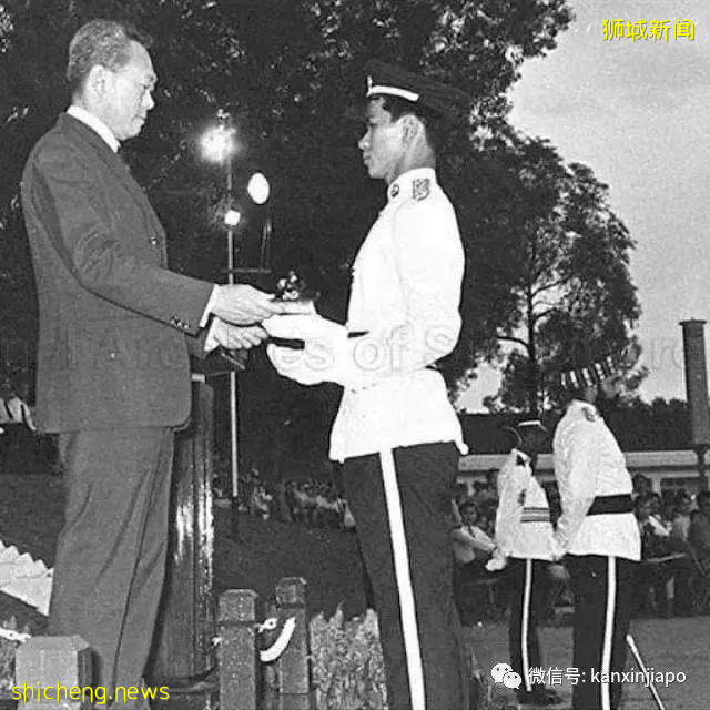 有些人認爲“李光耀是新加坡中華文化和華文教育的終結者”,果真如此嗎