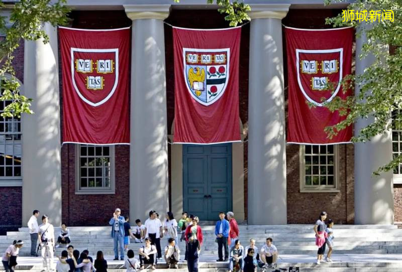 赴美留學生遇難題, 來新加坡留學受關注