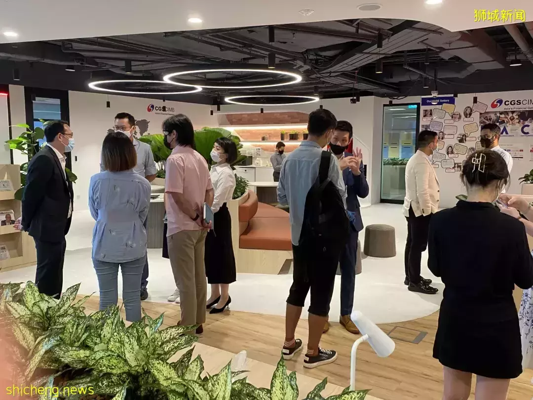 商学院鲜活的教学体验终于回归了