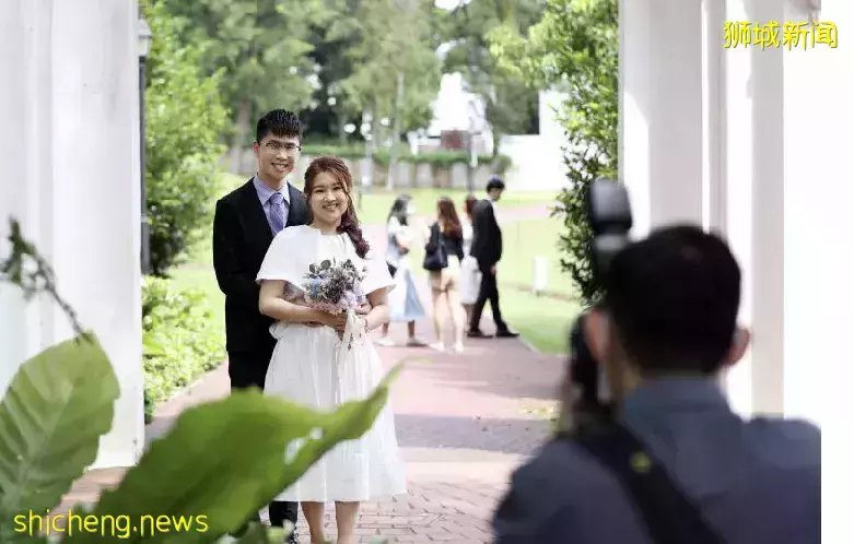 好事成双 逾500对新人2月22日注册结婚