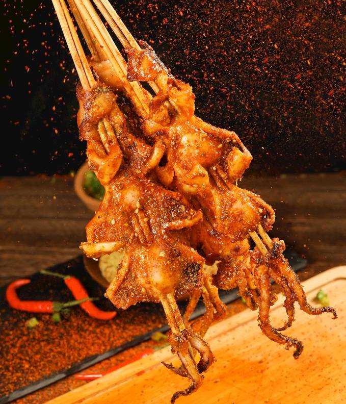 新加坡這家海鮮音樂餐廳要火！人均不到$40，還有現金紅包免費領