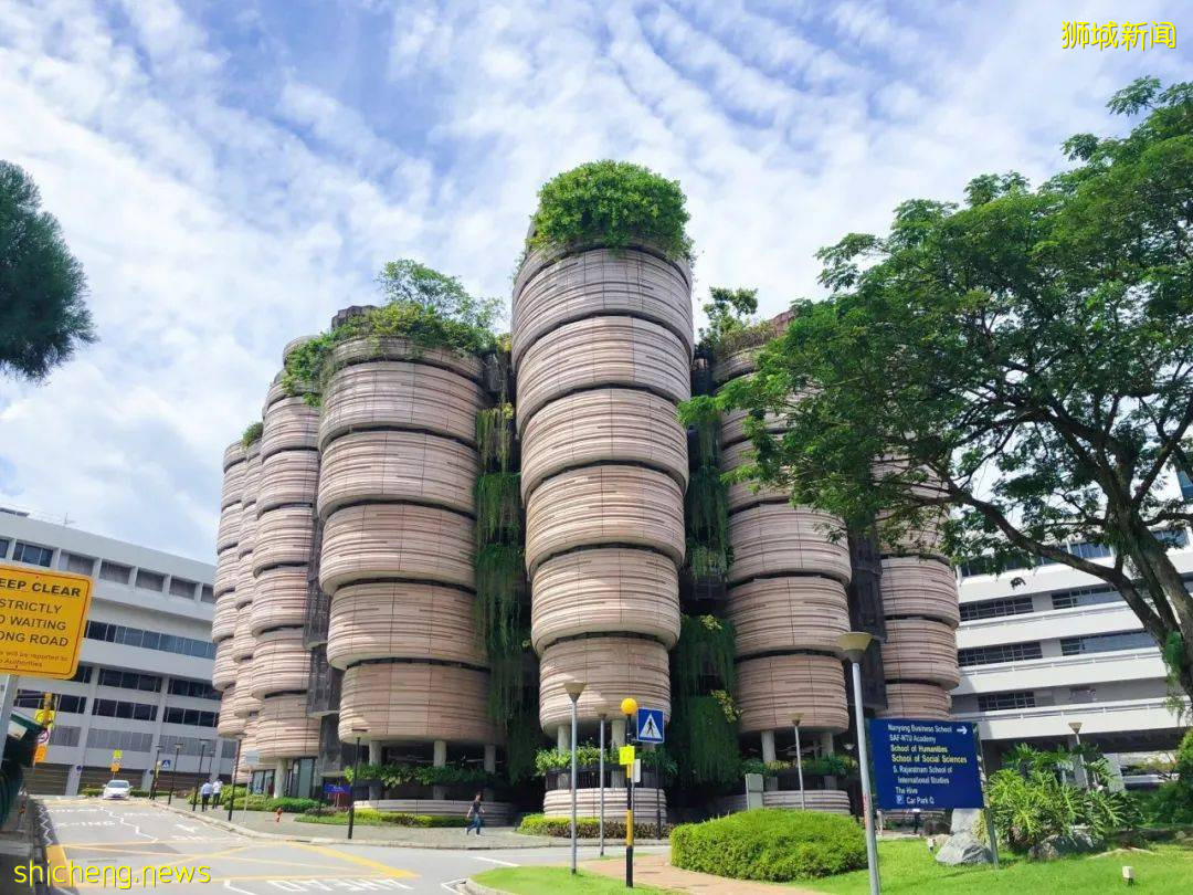 错亿！身为 NTU 校友竟有如此多的福利