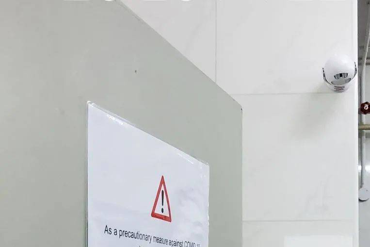 行动探测器、面部识别摄像头,新加坡各大学与偷窥者的抗争