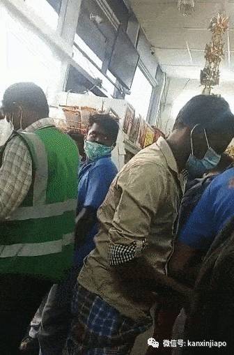 客工涌入邻里超市抢购，疑忘了病毒的存在