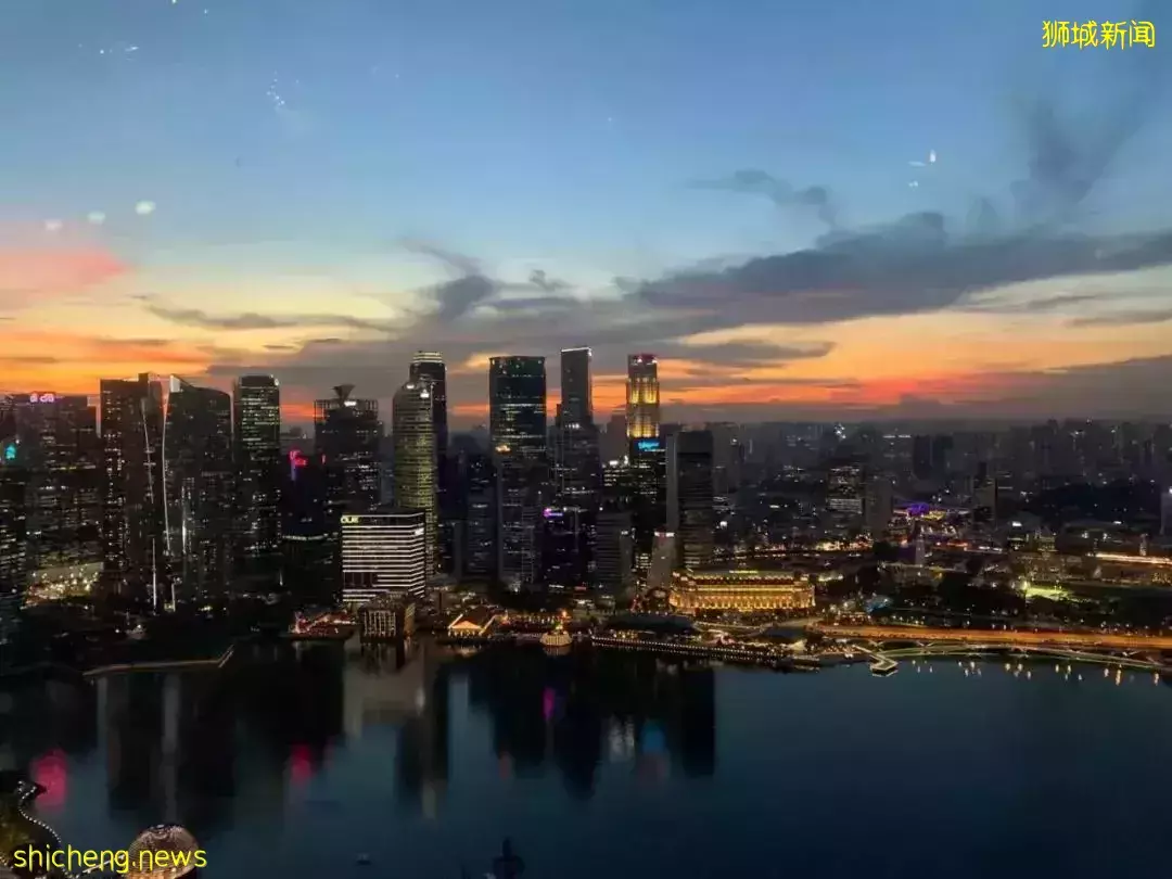 爲了國際化教育來新加坡!結果剛上學第二天就吃冰箱冷飯