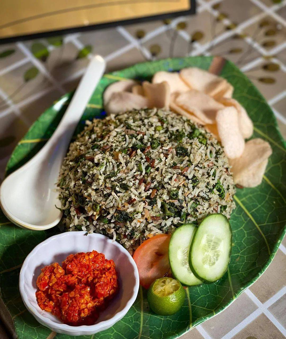 獅城MRT美食 一路向北，除了看海，三巴旺的韓餐、日料、泰餐也都值得嘗試